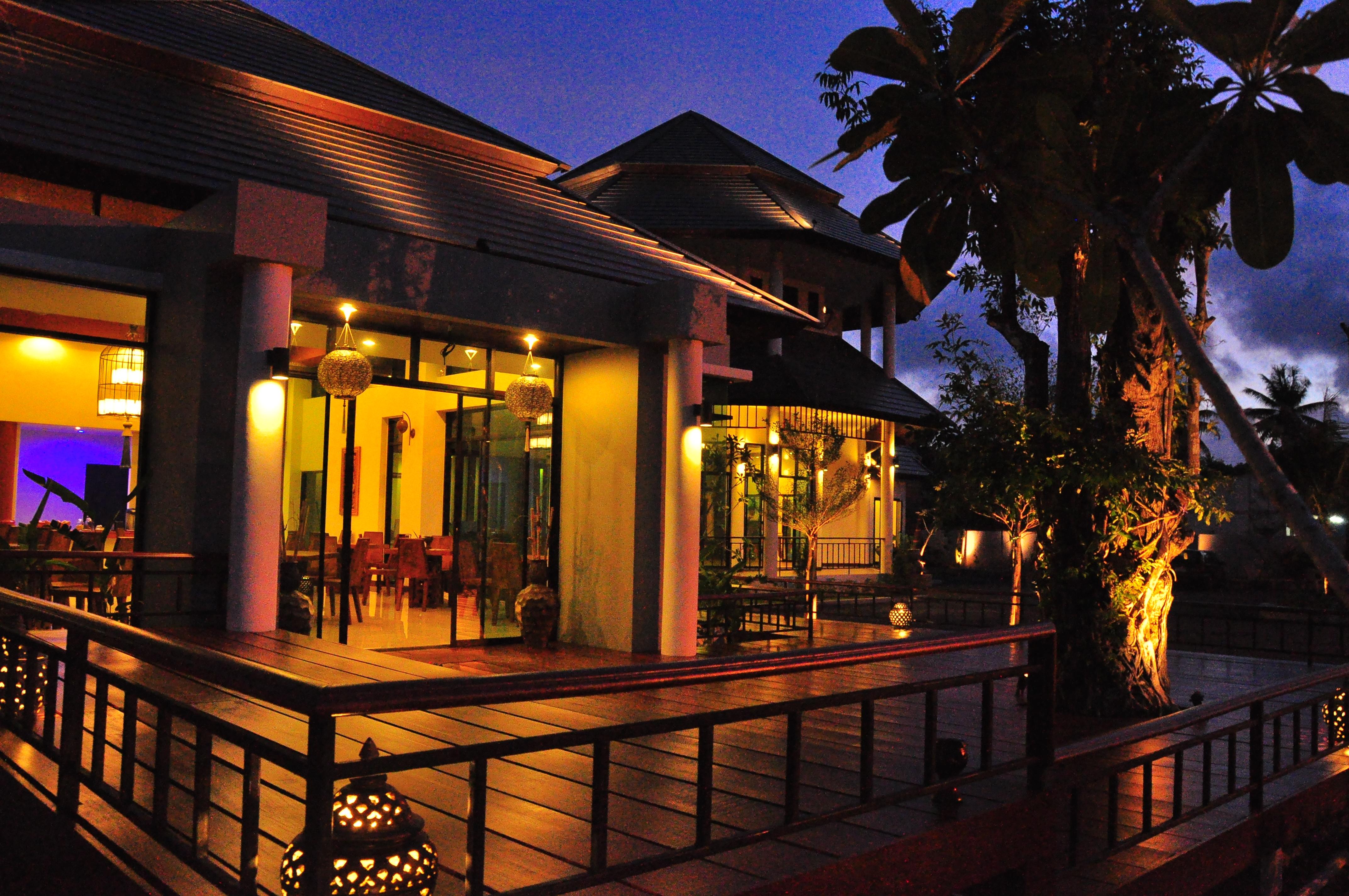 Navatara Phuket Resort Rawai Exterior foto